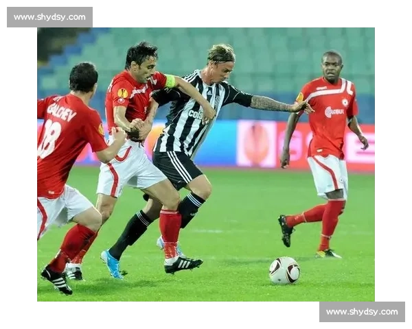 索菲亚对阵罗马欧战较量悬念升级战术博弈全面前瞻关键走势解析